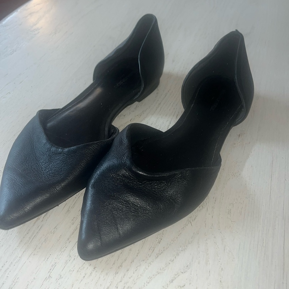 Banana Republic Flats